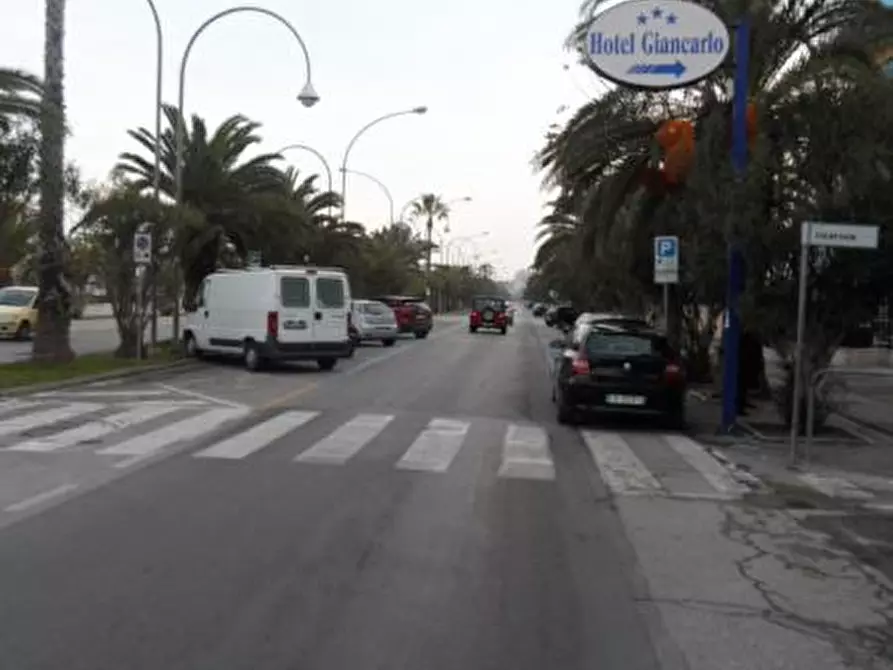 Immagine 4 di Agriturismo in vendita  in Via Volta a San Benedetto Del Tronto