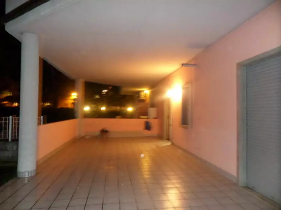 Immagine 1 di Appartamento in vendita  in Via Esino a San Benedetto Del Tronto