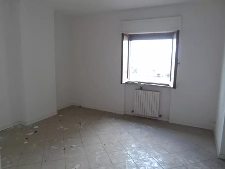 Immagine 5 di Appartamento in vendita  in Via Roma a Martinsicuro