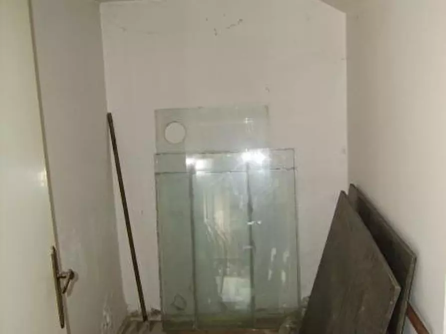 Immagine 12 di Locale commerciale in vendita  in Via B. Colleoni a San Benedetto Del Tronto