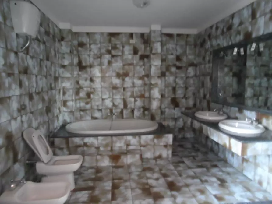 Immagine 30 di Villa in vendita  in Via San Donato a Monteprandone