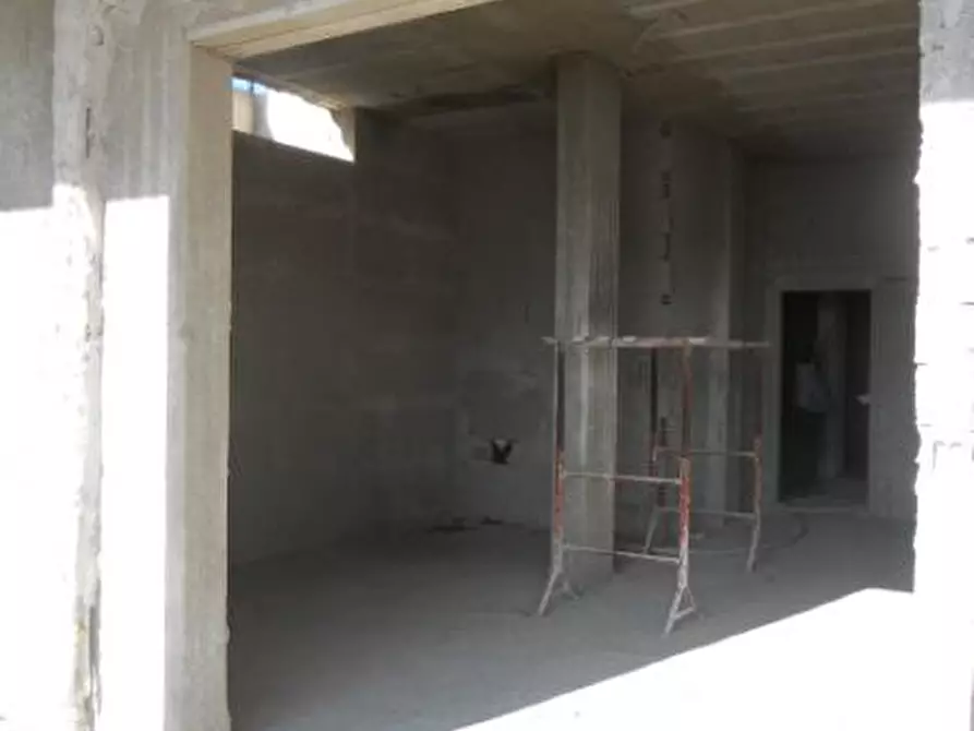 Immagine 11 di Appartamento in vendita  in Via Palombaie a Controguerra