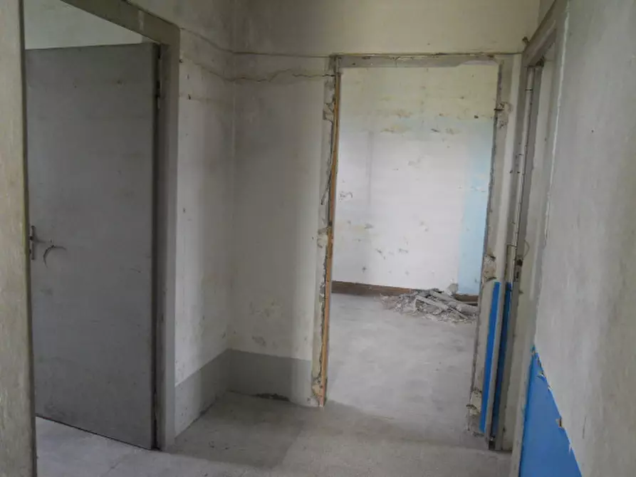 Immagine 18 di Rustico / casale in vendita  in Contrada San Martino a Colonnella