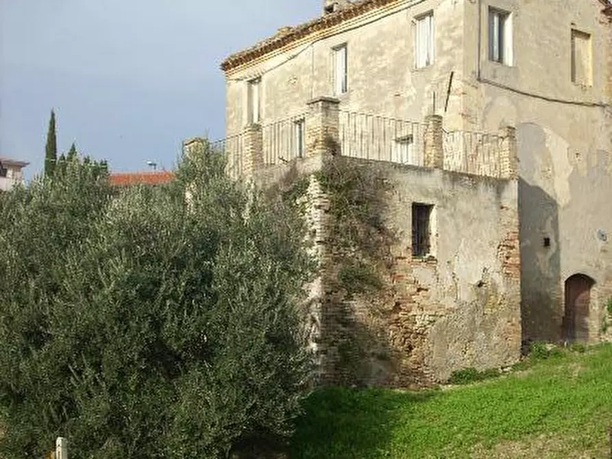 Immagine 20 di Rustico / casale in vendita  in Via Borgo da monte a Monteprandone