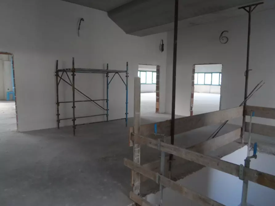 Immagine 7 di Capannone industriale in affitto  in Via XXV Aprile a Spinetoli