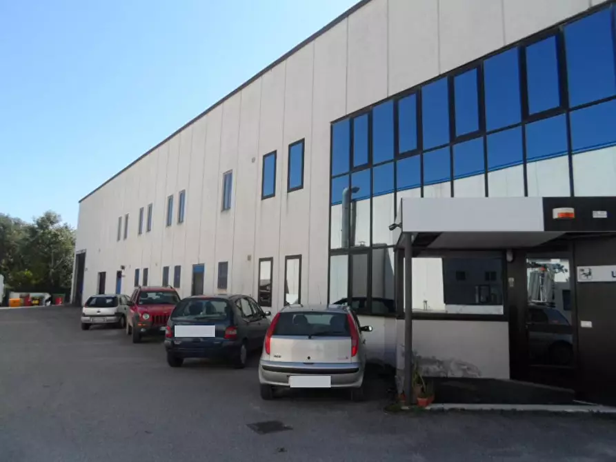 Immagine 1 di Capannone industriale in vendita  in Via Val Tesino a Offida