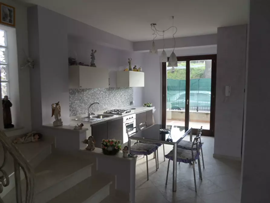 Immagine 5 di Villetta a schiera in vendita  in Via Garibaldi a Acquaviva Picena