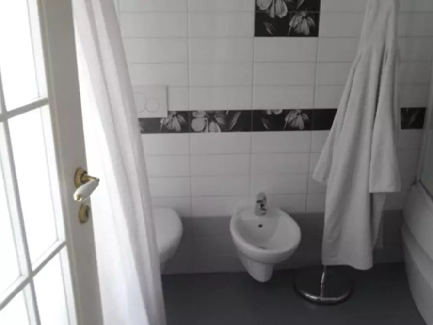 Immagine 14 di Casa indipendente in vendita  in Via Aniene a Alba Adriatica