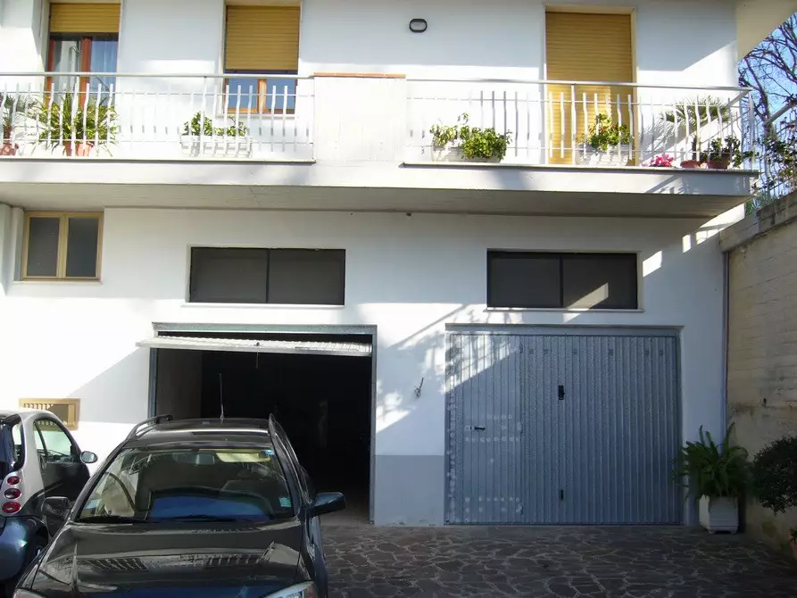 Immagine 17 di Casa indipendente in vendita  in della resistenza a Acquaviva Picena