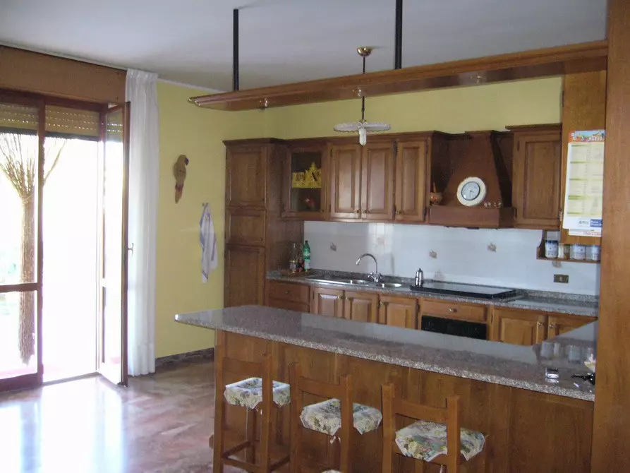 Immagine 5 di Casa indipendente in vendita  in della resistenza a Acquaviva Picena