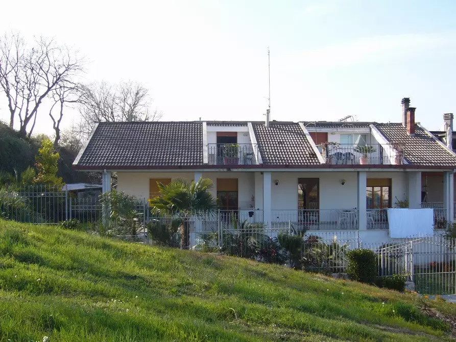 Immagine 1 di Casa indipendente in vendita  in della resistenza a Acquaviva Picena