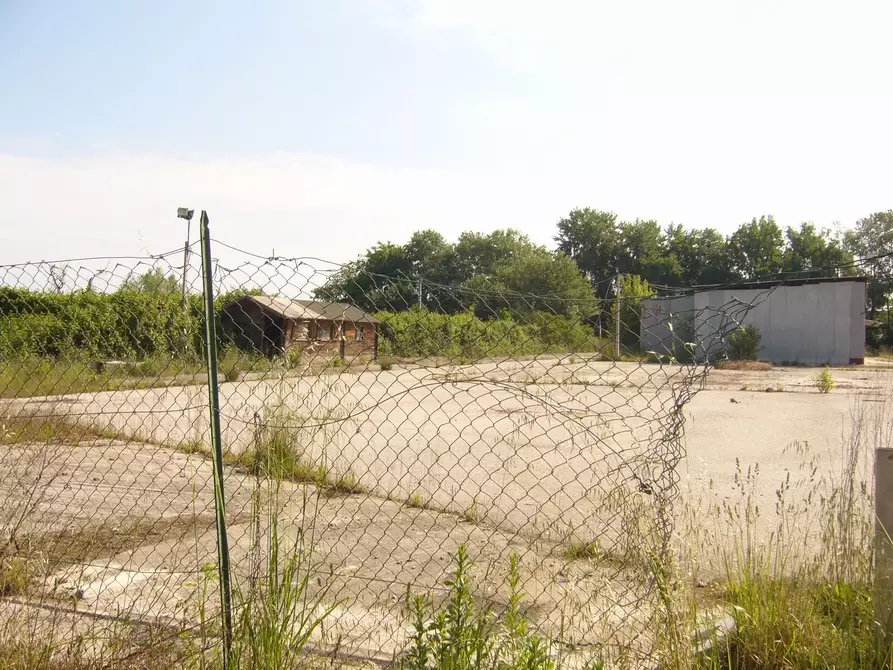 Immagine 6 di Capannone industriale in vendita  in Via Valtellina a San Benedetto Del Tronto