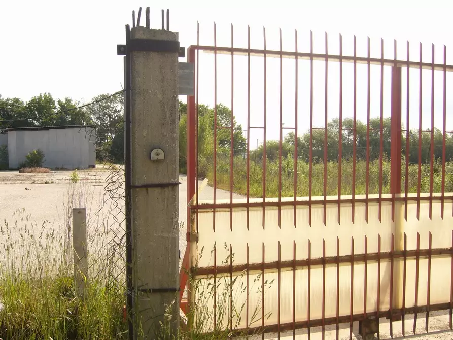 Immagine 7 di Capannone industriale in vendita  in Via Valtellina a San Benedetto Del Tronto