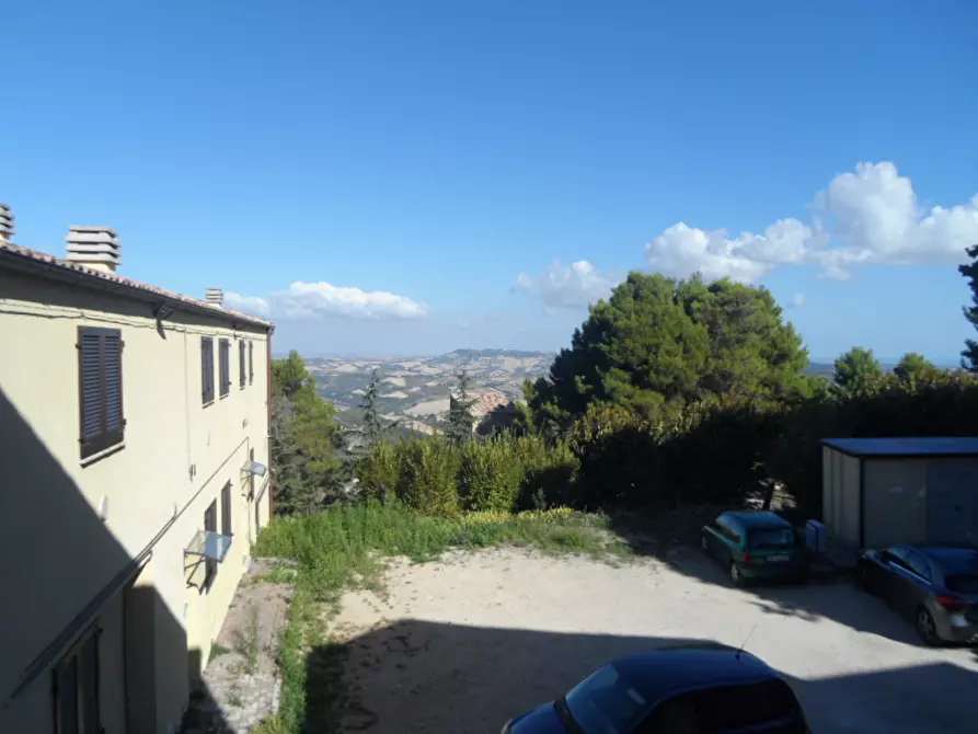 Immagine 1 di Casa indipendente in vendita  in Corso Vittorio Emanuele a Ripatransone