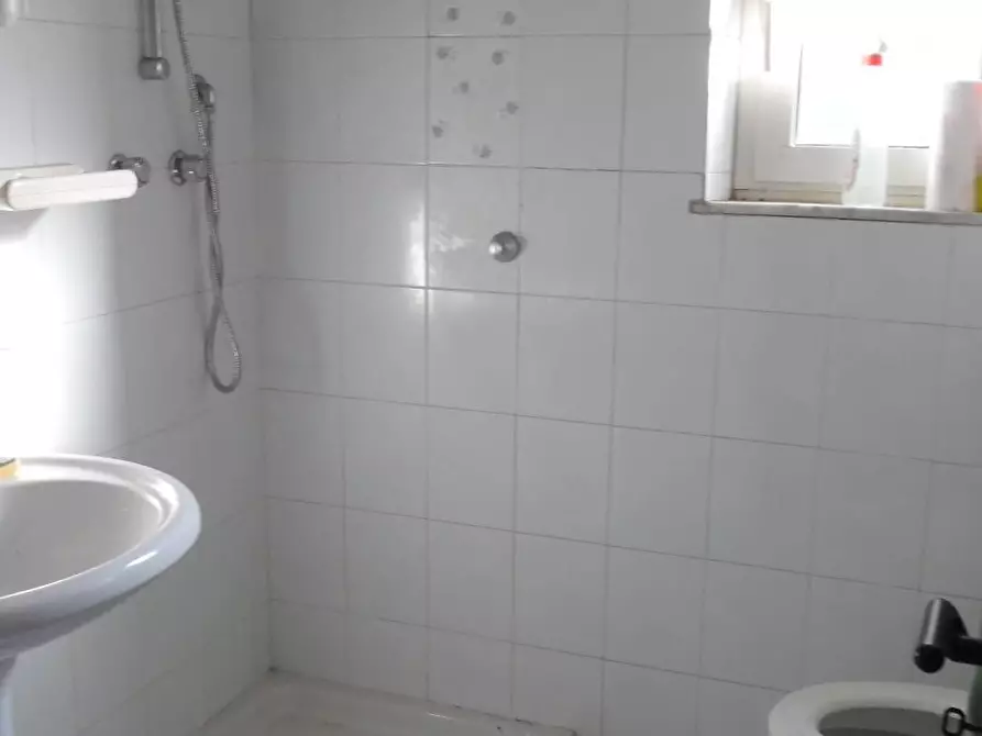 Immagine 5 di Casa indipendente in vendita  in Via Aldo Moro a Martinsicuro