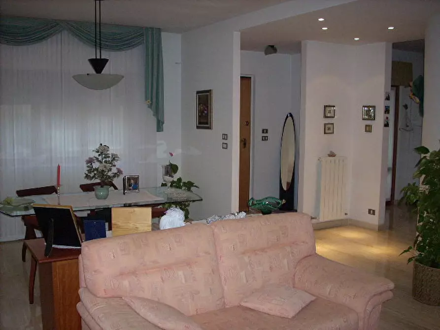 Immagine 21 di Casa indipendente in vendita  in Via Delle Genziane a Ascoli Piceno