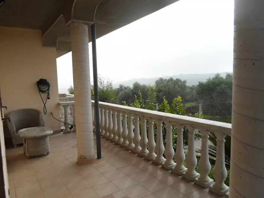 Immagine 14 di Villa in vendita  in Contrada Civita a Colonnella