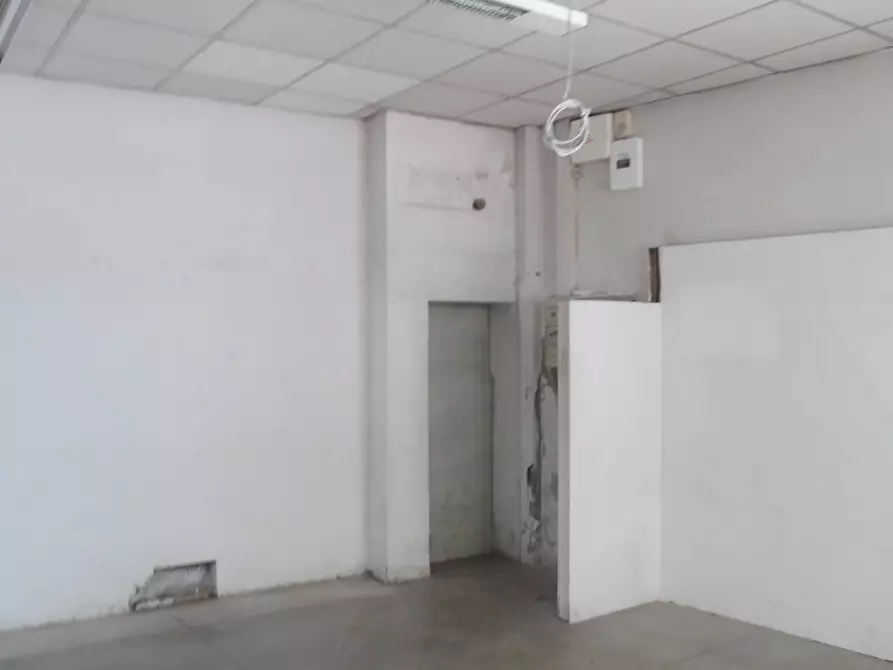 Immagine 7 di Capannone industriale in vendita  in Via C. L. Gabrielli a San Benedetto Del Tronto