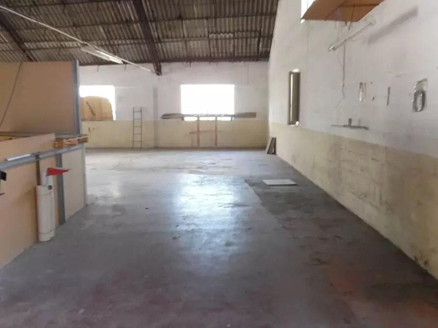 Immagine 4 di Capannone industriale in vendita  in Via C. L. Gabrielli a San Benedetto Del Tronto