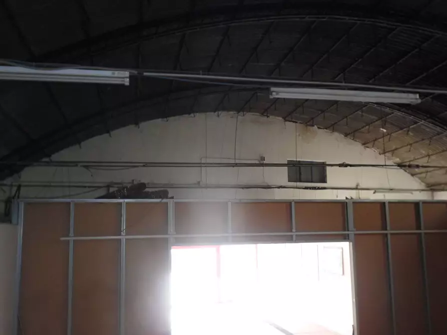 Immagine 10 di Capannone industriale in vendita  in Via C. L. Gabrielli a San Benedetto Del Tronto