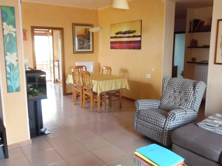 Immagine 25 di Villa in vendita  in Via Fonte Maggio a Martinsicuro