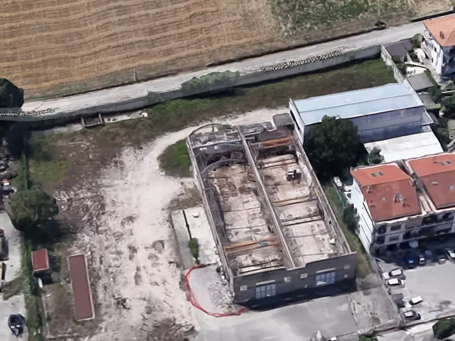 Immagine 2 di Capannone industriale in vendita  in Contrada San Giovanni a Colonnella