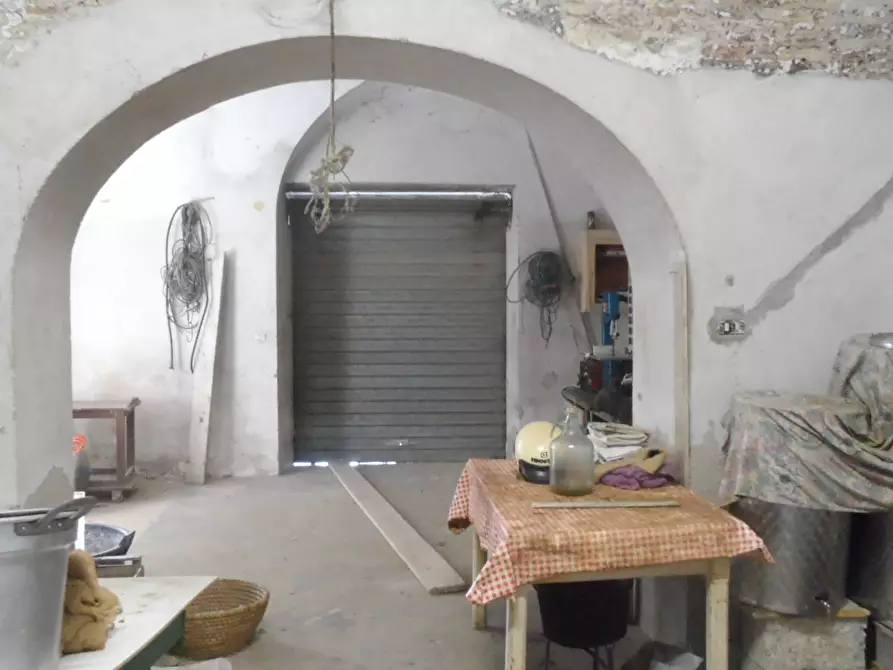 Immagine 7 di Casa indipendente in vendita  in Via Roma a Torano Nuovo