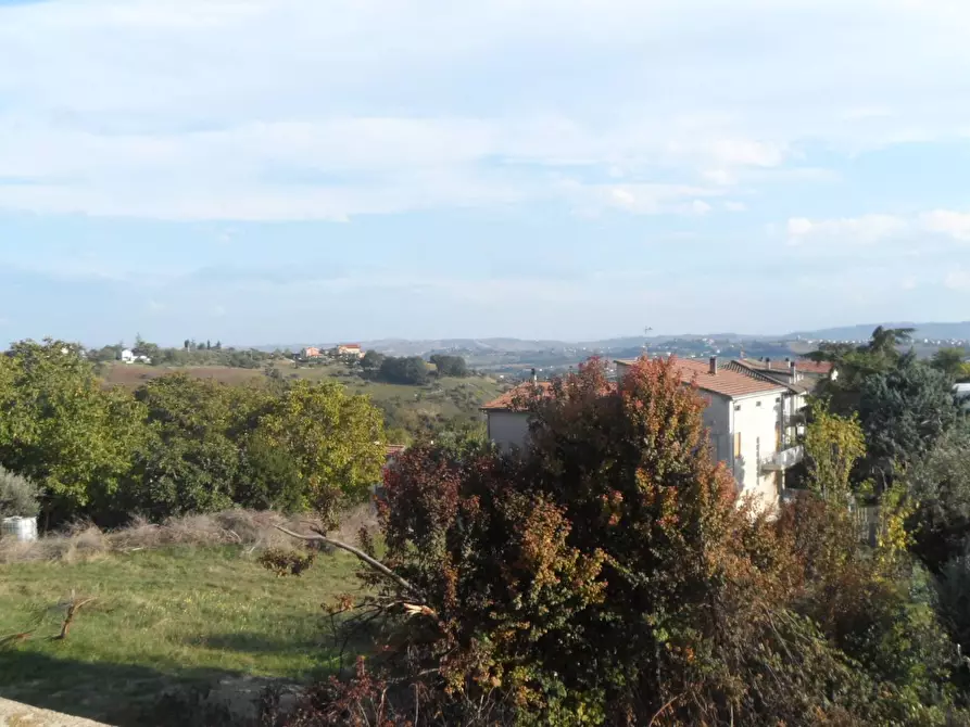 Immagine 10 di Casa indipendente in vendita  in Via Roma a Torano Nuovo