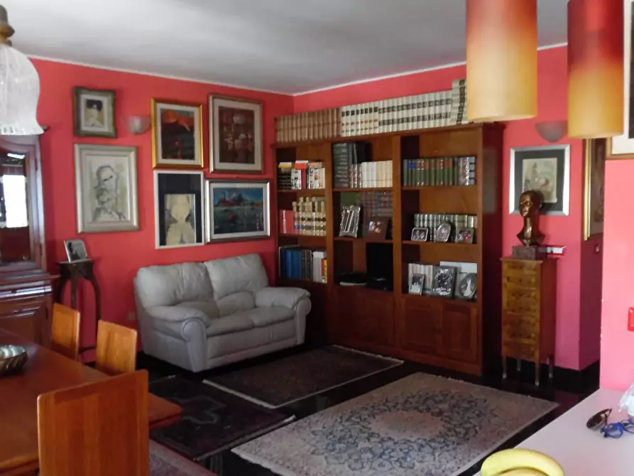 Immagine 3 di Appartamento in vendita  in Via Canova a San Benedetto Del Tronto