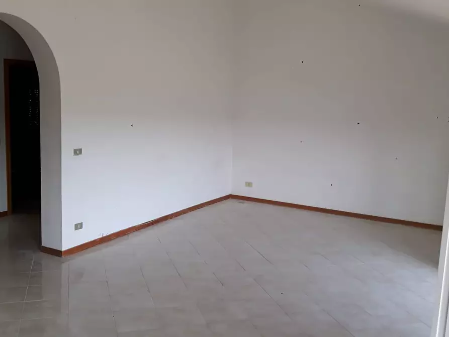 Immagine 13 di Casa indipendente in vendita  in Via Cuprense a Grottammare