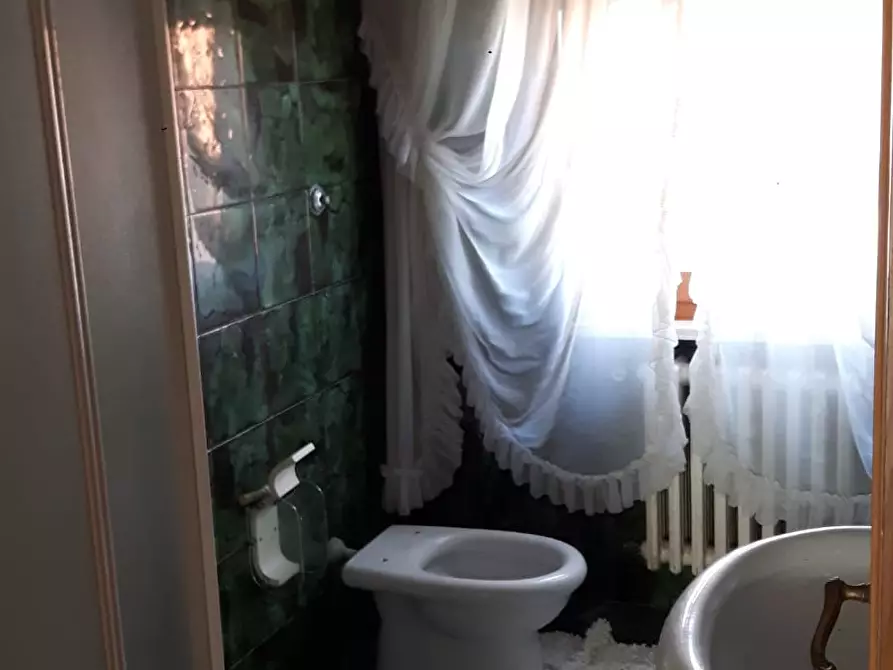 Immagine 14 di Casa indipendente in vendita  in Via Cuprense a Grottammare