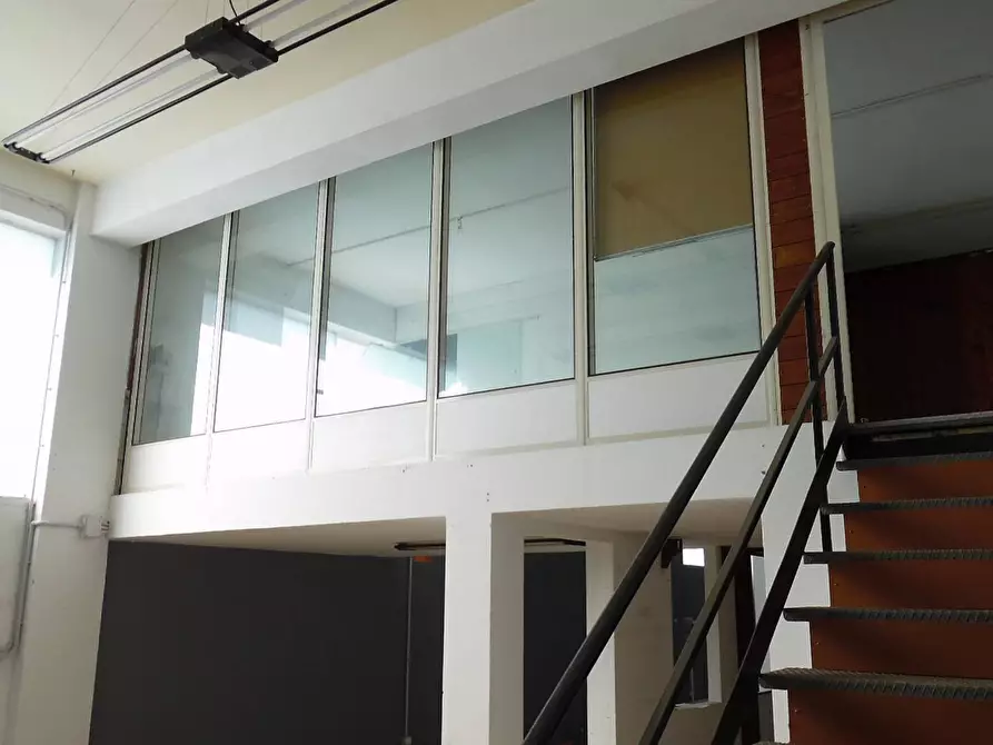 Immagine 2 di Laboratorio in vendita  in Corso Mazzini a San Benedetto Del Tronto