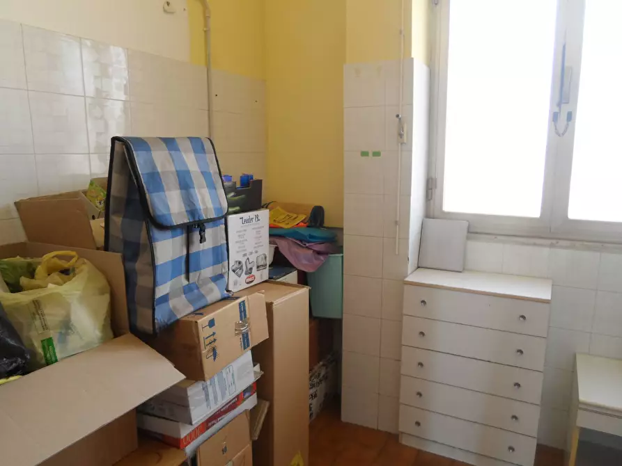 Immagine 10 di Appartamento in vendita  in Via D'Annunzio a Martinsicuro