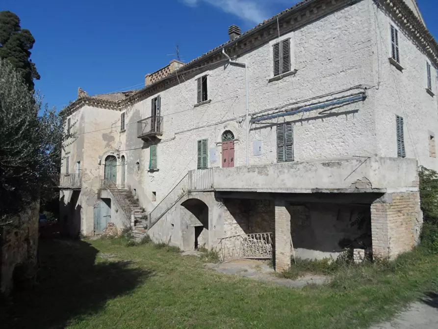 Immagine 5 di Rustico / casale in vendita  in Contrada Colle Sant'Angelo a Monteprandone