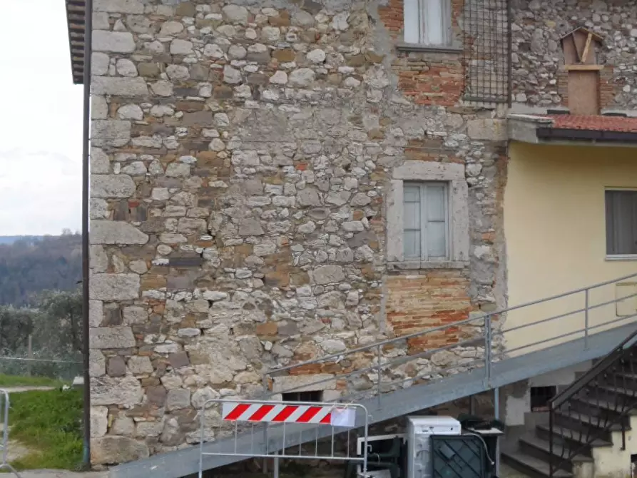 Immagine 3 di Casa indipendente in vendita  in Via Roma Frazione Capolavilla a Folignano