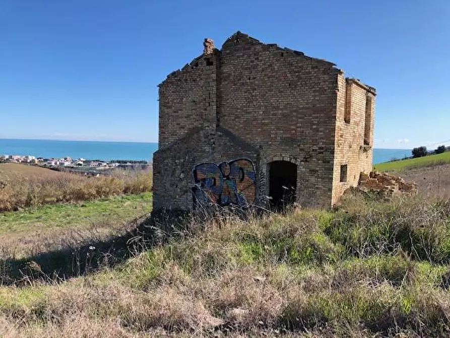 Immagine 8 di Rustico / casale in vendita  in Contrada Colle Monte Renzo a San Benedetto Del Tronto