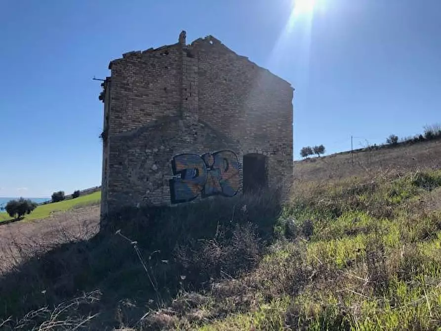 Immagine 9 di Rustico / casale in vendita  in Contrada Colle Monte Renzo a San Benedetto Del Tronto