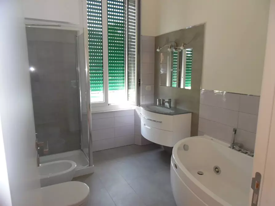 Immagine 8 di Appartamento in vendita  in Via G. Moretti a San Benedetto Del Tronto