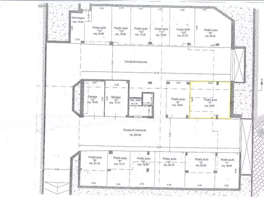 Immagine 3 di Box auto in vendita  in 85 strada a Monteprandone