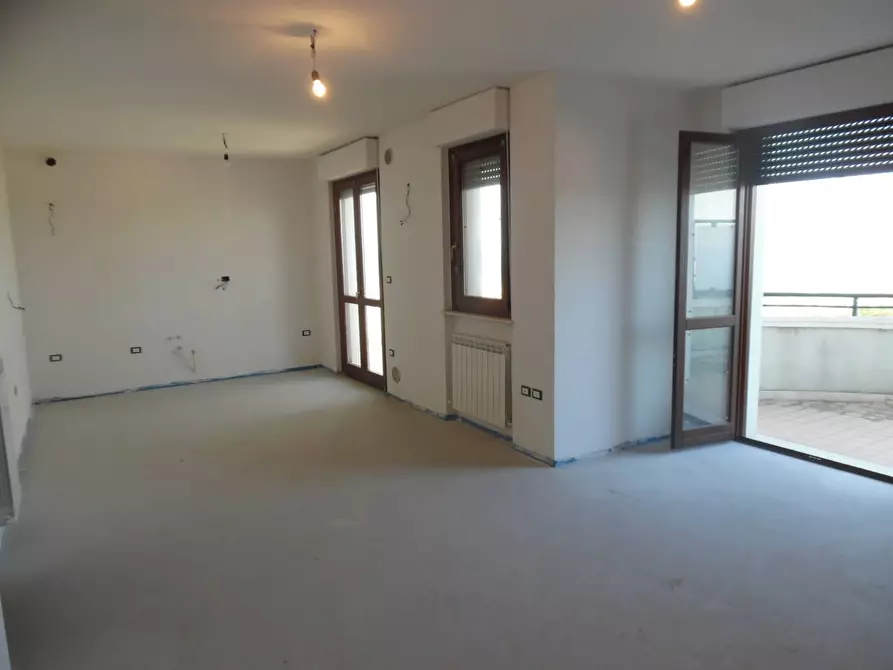 Immagine 13 di Appartamento in vendita  in Via dell'icona a Colonnella