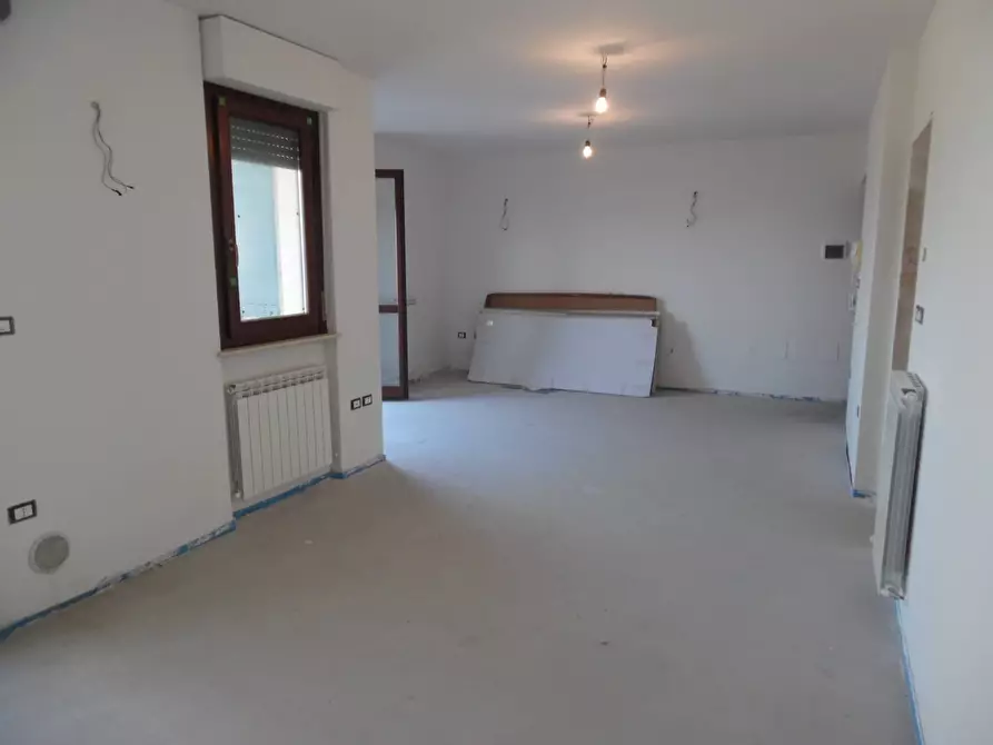 Immagine 2 di Appartamento in vendita  in Via dell'icona a Colonnella