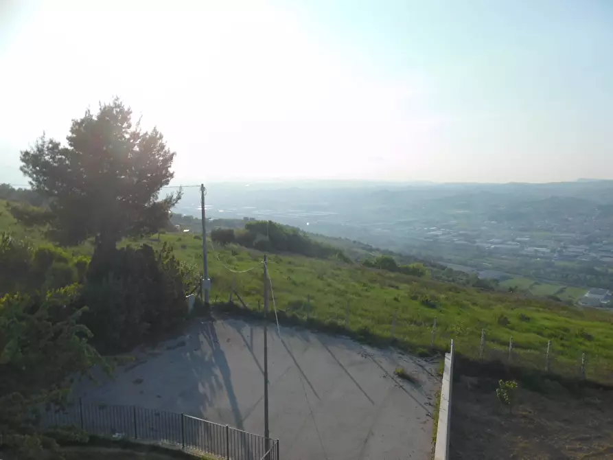 Immagine 18 di Appartamento in vendita  in Via dell'icona a Colonnella