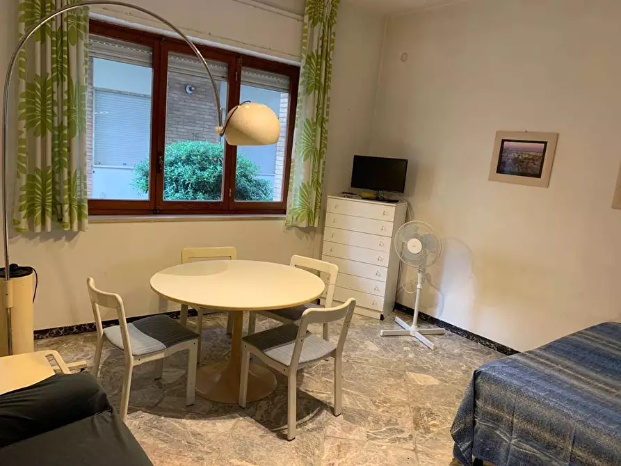Immagine 1 di Appartamento in affitto  in Viale Rinascimento a San Benedetto Del Tronto