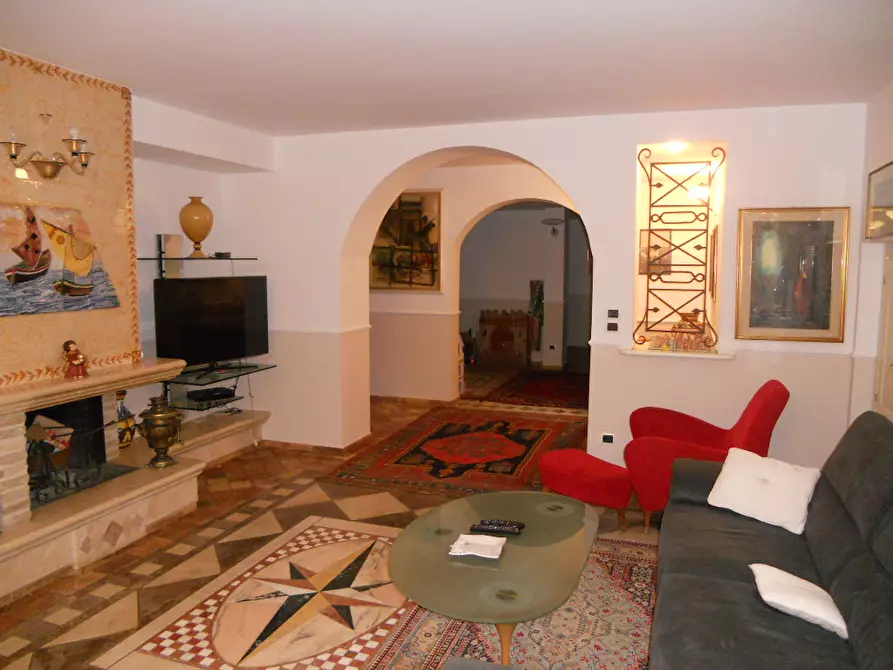 Immagine 12 di Casa indipendente in vendita  in via G.Moretti a San Benedetto Del Tronto