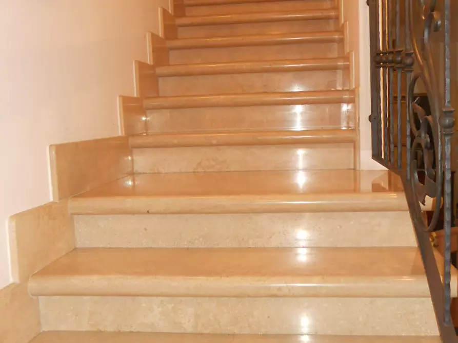 Immagine 18 di Casa indipendente in vendita  in via G.Moretti a San Benedetto Del Tronto