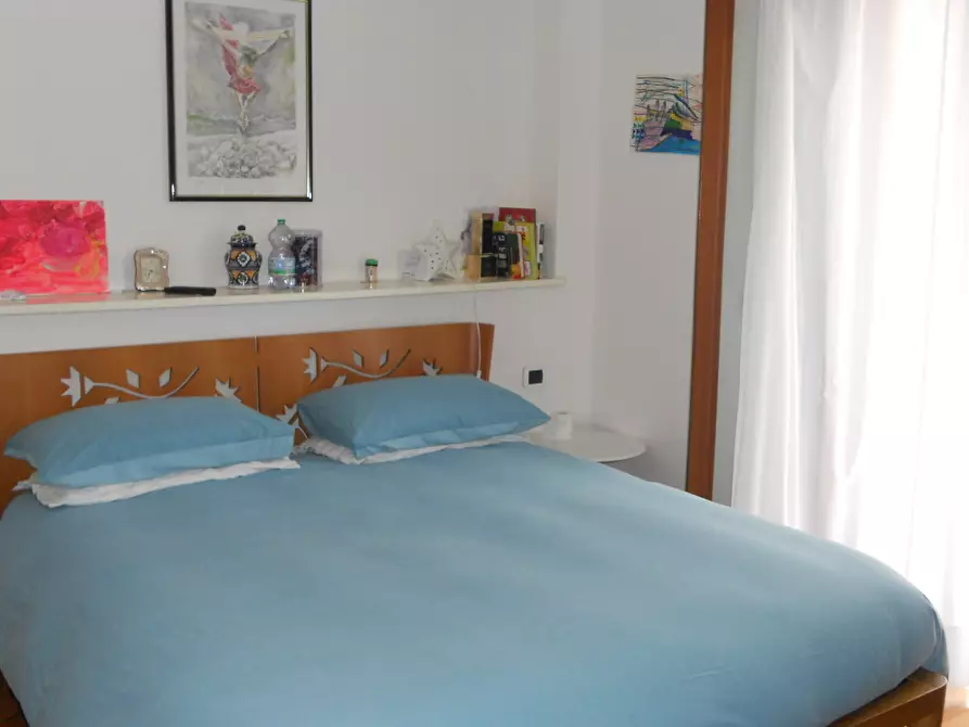 Immagine 21 di Casa indipendente in vendita  in via G.Moretti a San Benedetto Del Tronto