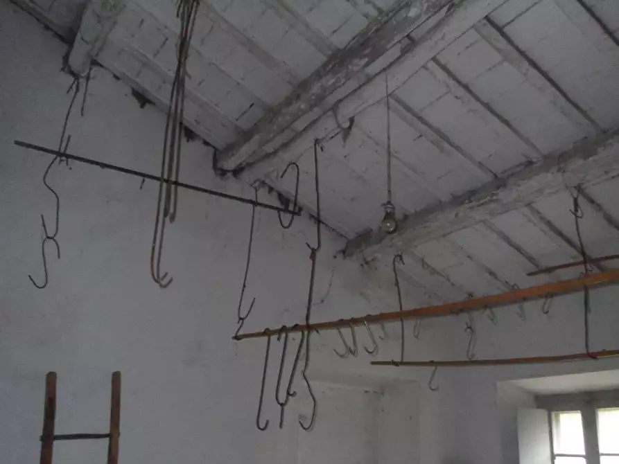 Immagine 18 di Rustico / casale in vendita  in Contrada Sant'Egidio a Cupra Marittima