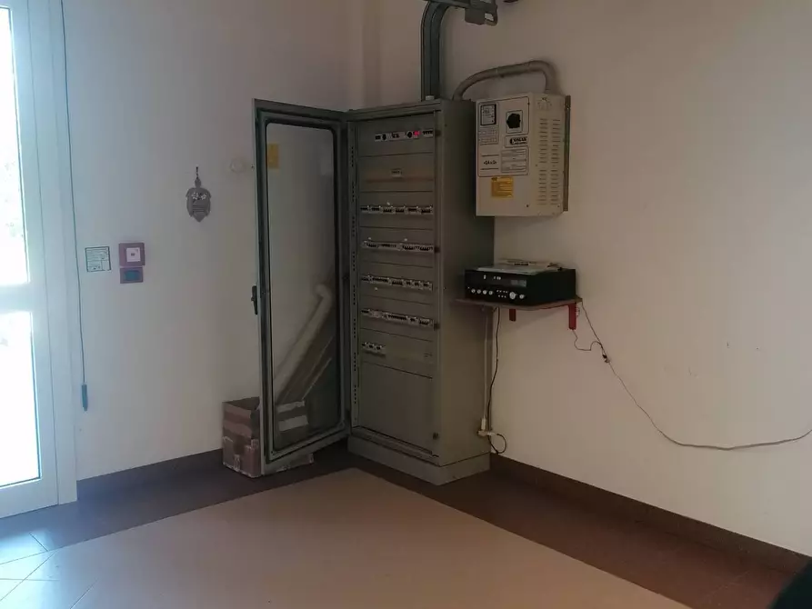 Immagine 4 di Laboratorio in affitto  in Contrada Santa Croce a San Benedetto Del Tronto