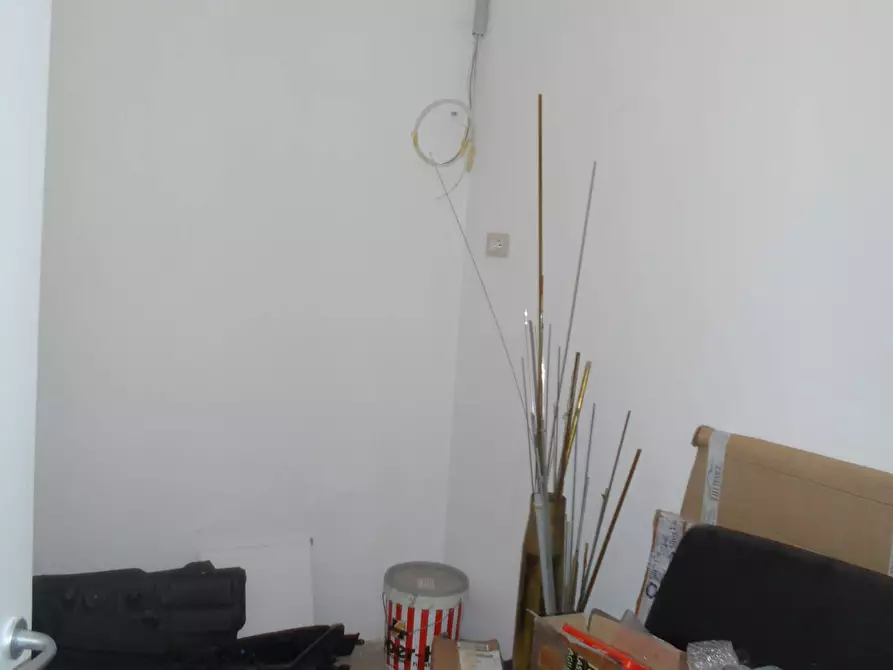 Immagine 4 di Locale commerciale in affitto  in Viale Colombo a San Benedetto Del Tronto