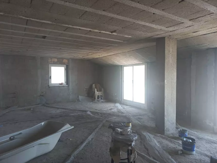 Immagine 30 di Capannone industriale in vendita  in Via Buonarroti a Acquaviva Picena